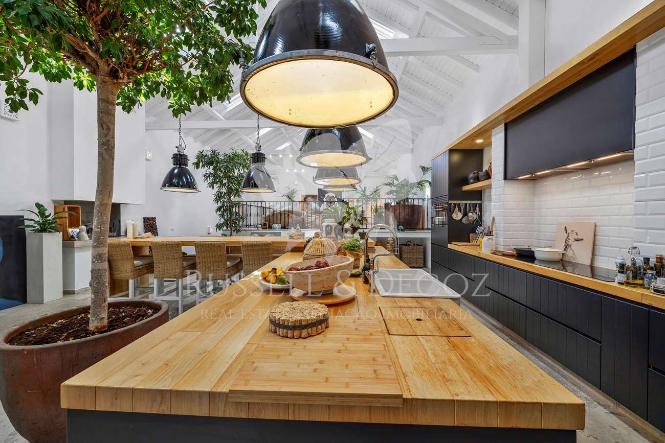 How Long Do Homes in Portugal Take to Sell